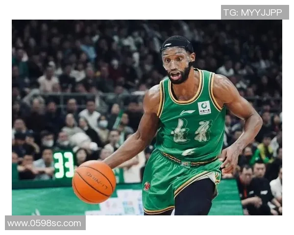 奢华！曝上海男篮新赛季外援阵型为洛夫顿+古德温+弗格+白边